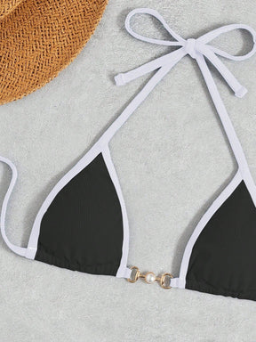Biquíni Halter Com Bojo Triangular E Modelagem Clássica