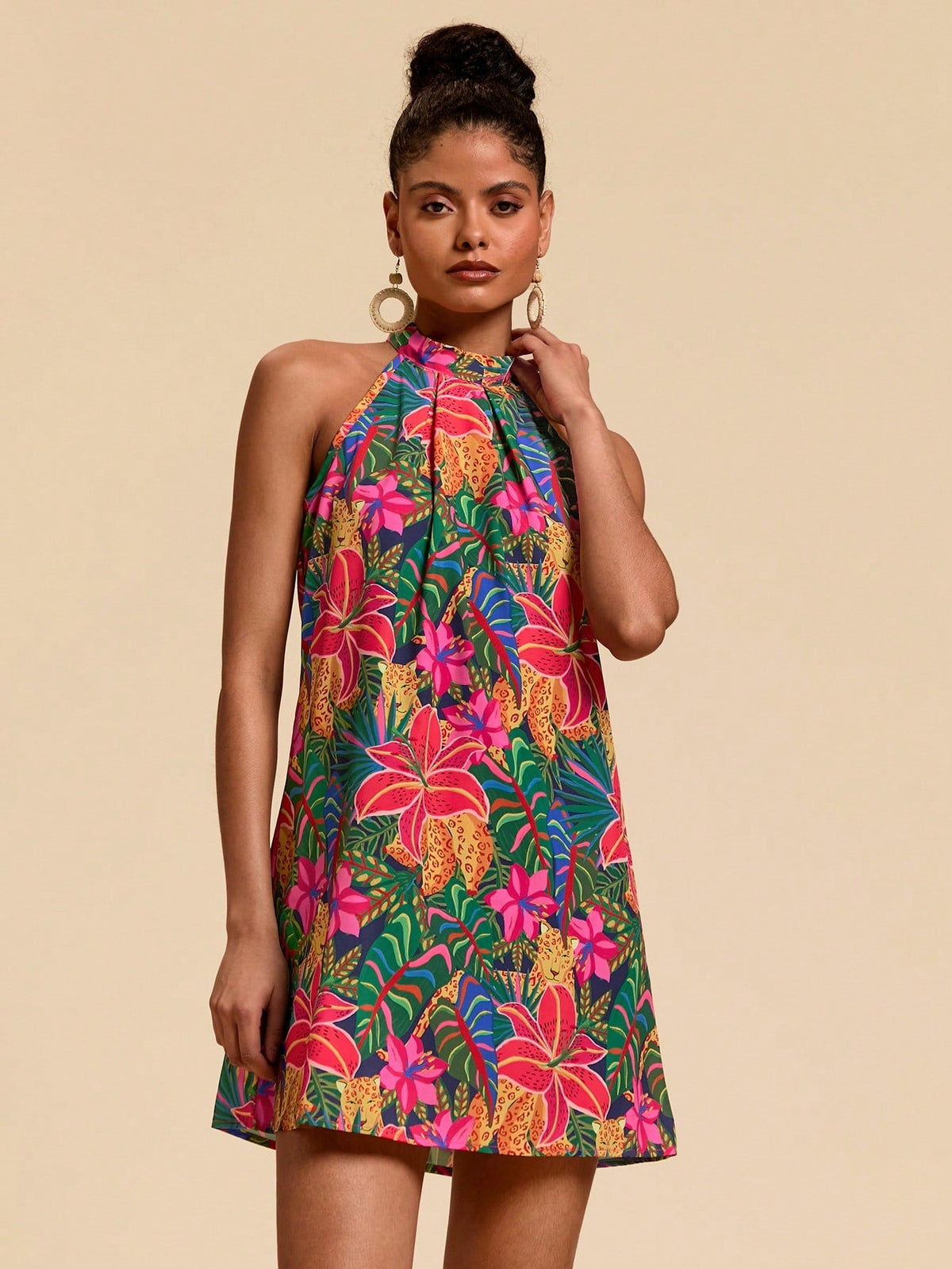 Vestido Curto Floral